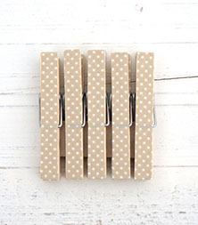 handmade wooden pegs, colorful and stylish design, made in Switzerland